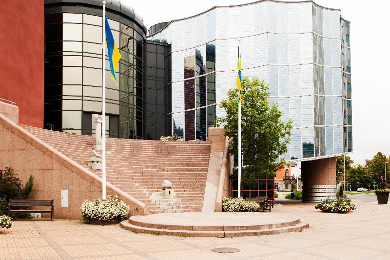 Готель Elite Plaza Oernskoeldsvik Екстер'єр фото