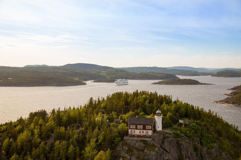 Готель Elite Plaza Oernskoeldsvik Екстер'єр фото