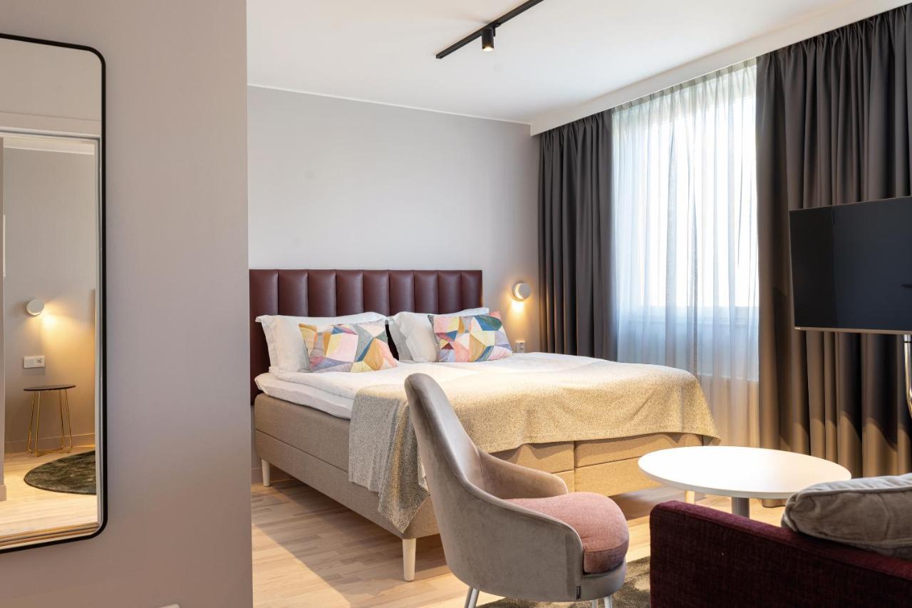 Готель Elite Plaza Oernskoeldsvik Екстер'єр фото